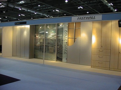 Fastwall Stand