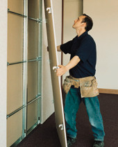 Panels are individually removable - non progressive demountability